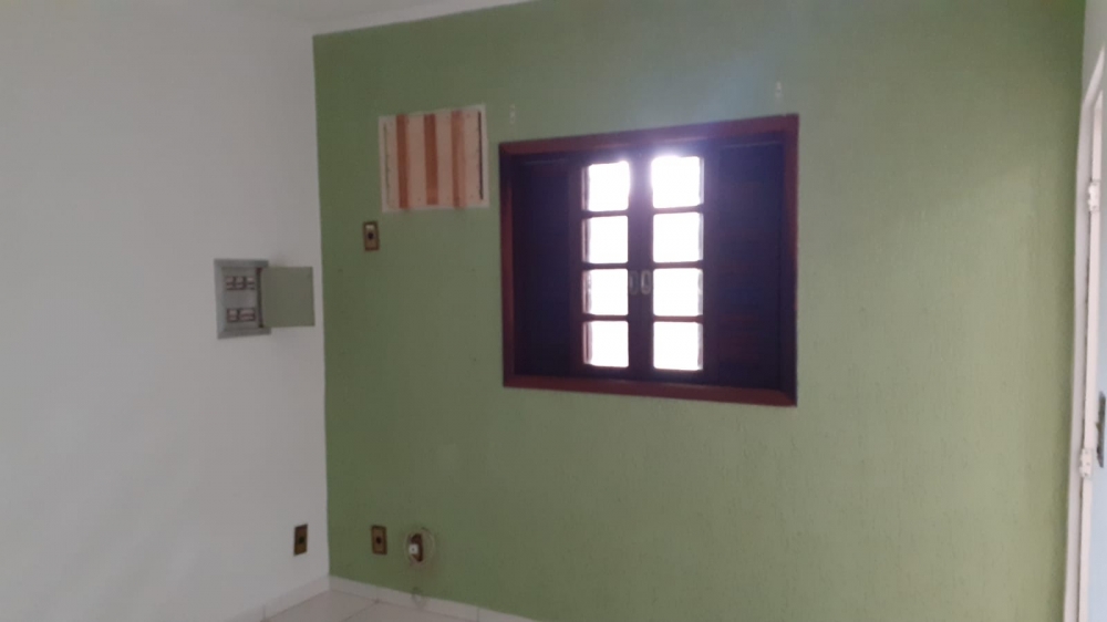 VENDO CASA NO BAIRRO BELMIRA N